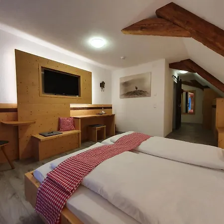 Zum Hirschen Furtwangen